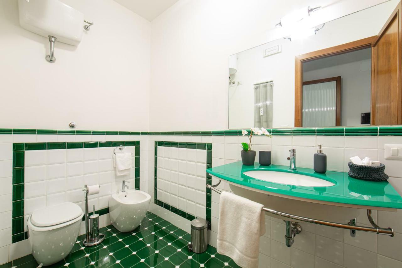 Lombardia40 Luxury Suites Řím Exteriér fotografie